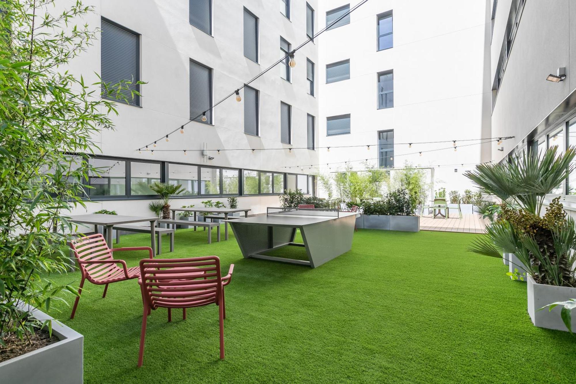 Micampus Getafe II Student Residence Exterior photo